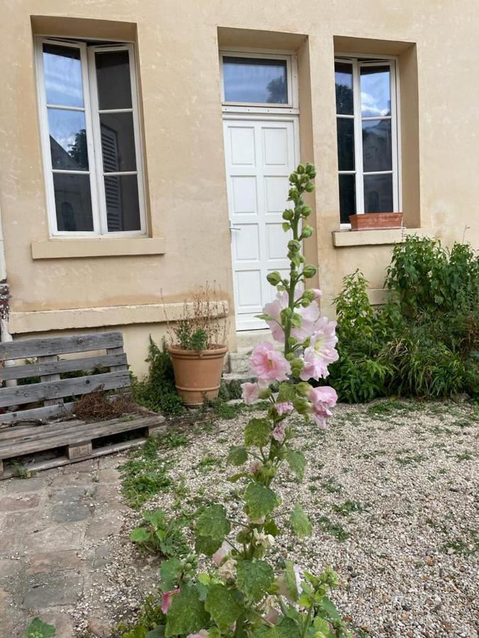 Hotel Tiers Lieu De L'Ermitage Versailles Exterior foto